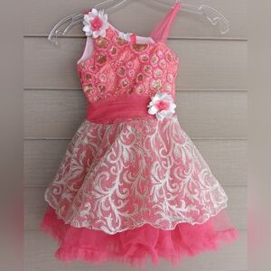 Little Girls Pink Sequin Pagent/Princess Frock. Tulle Underlay. Size 3/4 T**